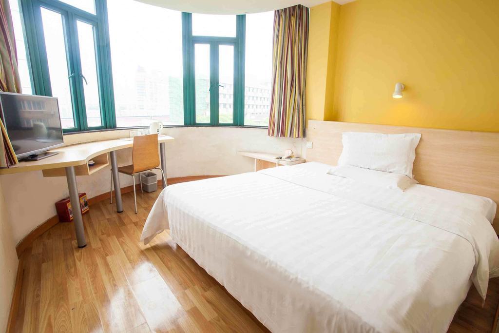 7Days Inn Bijie East Bus Station Branch Room photo